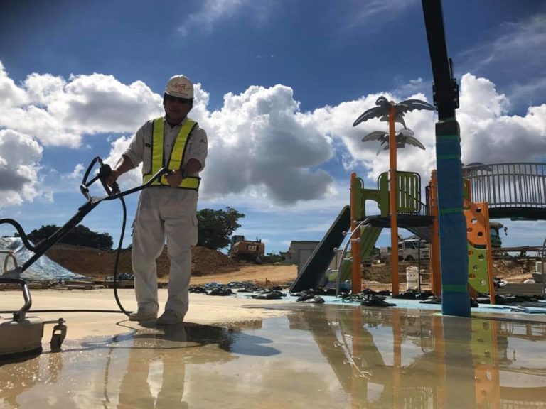 清掃 - 株式会社エイト